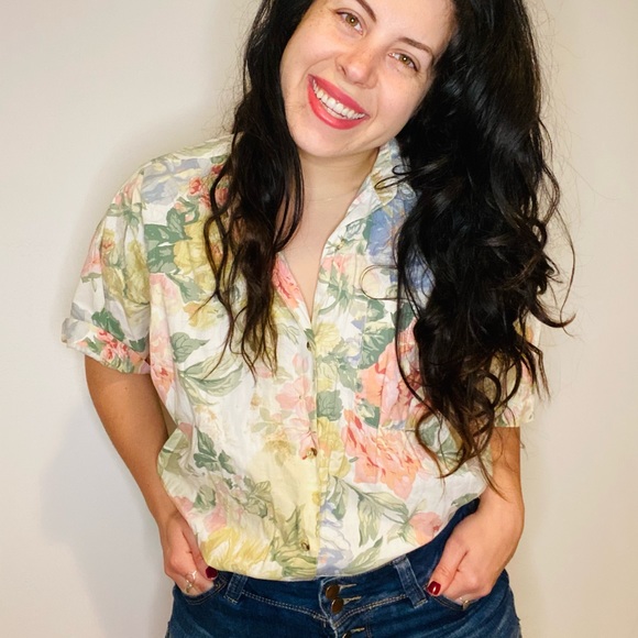 At Last Studio Floral Top - Picture 4 of 4